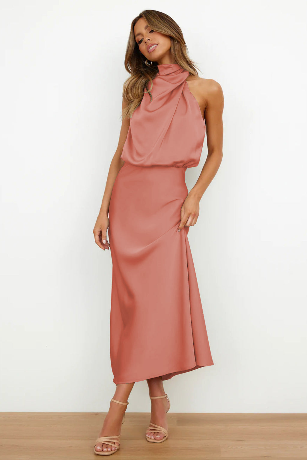 MARIANA | Abito con scollo all'americana