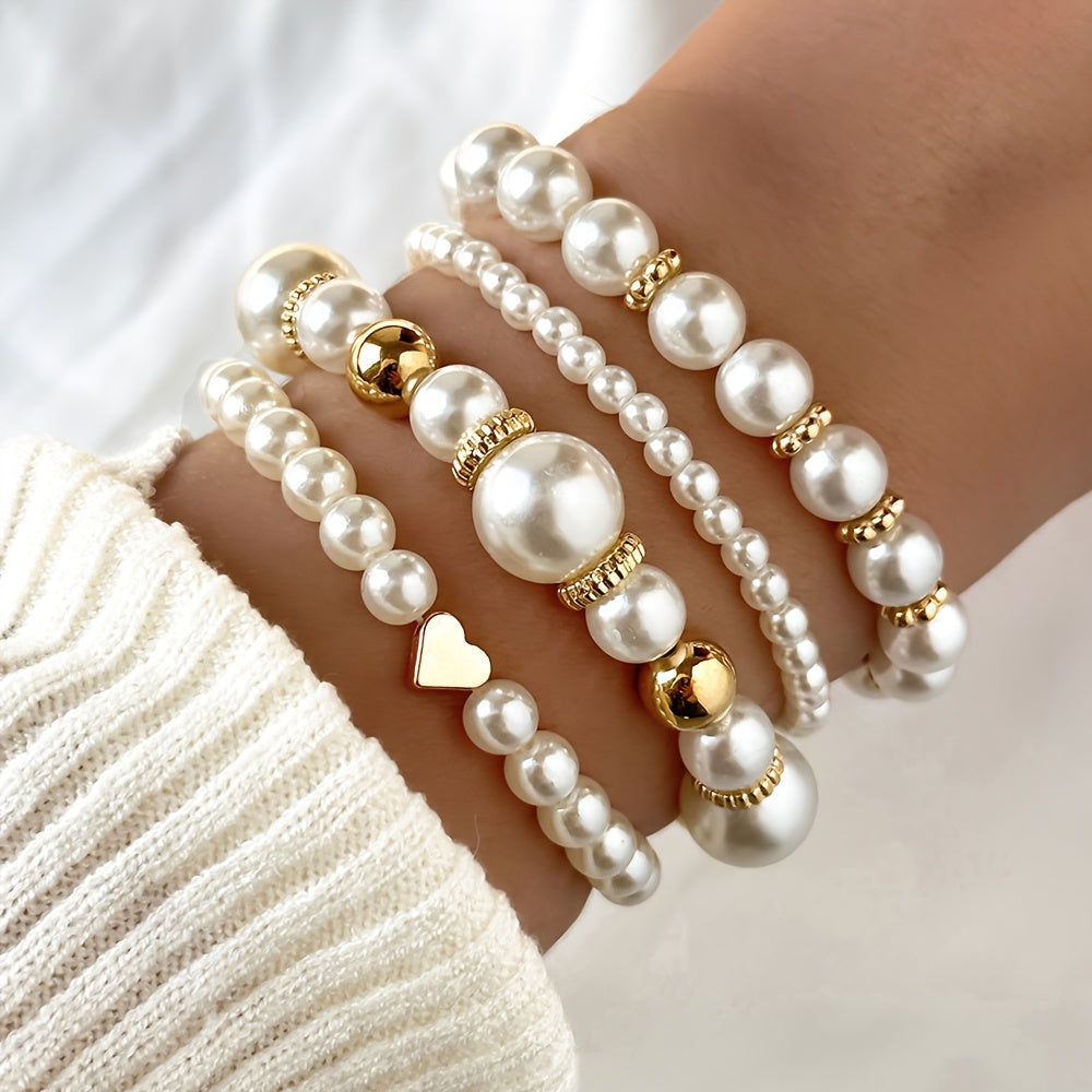 Set di eleganti bracciali a forma di cuore con perle