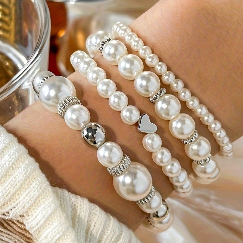 Set di eleganti bracciali a forma di cuore con perle