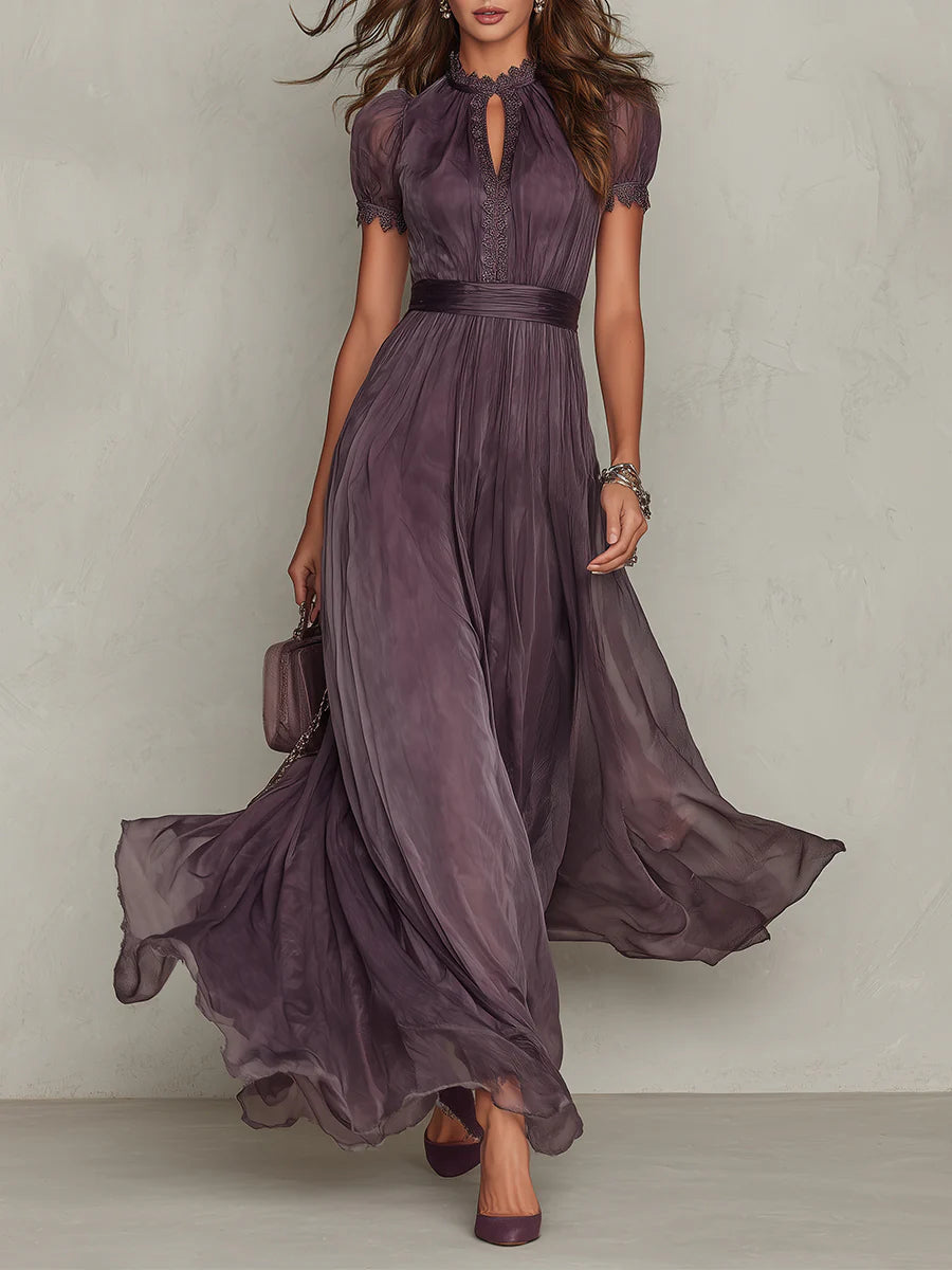 Flavia • Abito lungo viola con scollatura a goccia e rifiniture in pizzo di chiffon