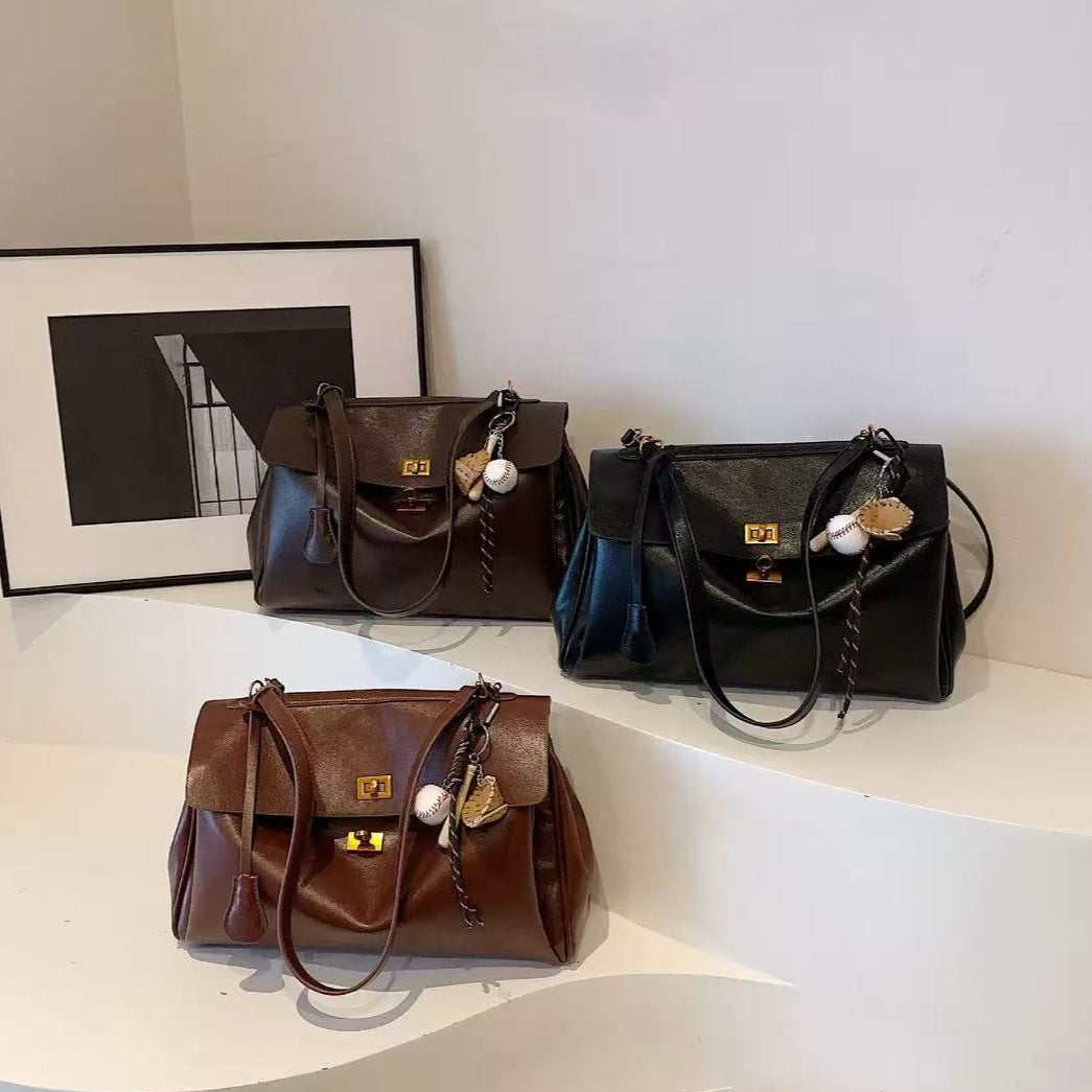 ARIA | Borsa vintage: l'anima del lusso senza tempo