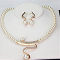 Elegante parure di collana e bracciale di perle naturali