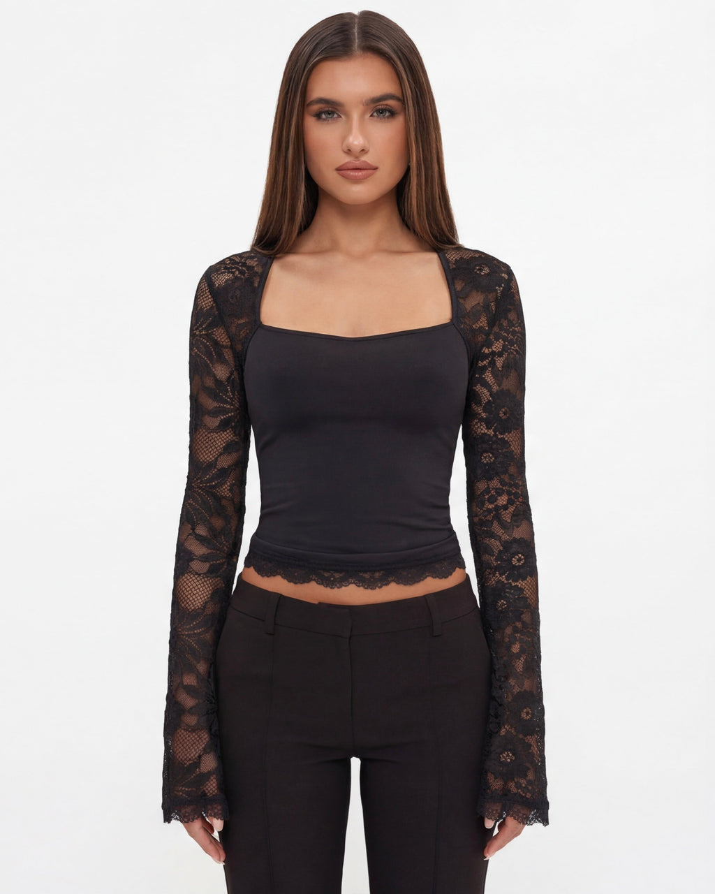 AMARA | Top a maniche lunghe in pizzo