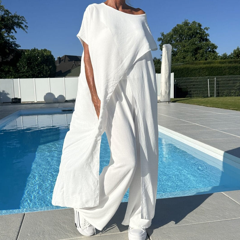 Completo top e pantaloni semplici con spalle scoperte